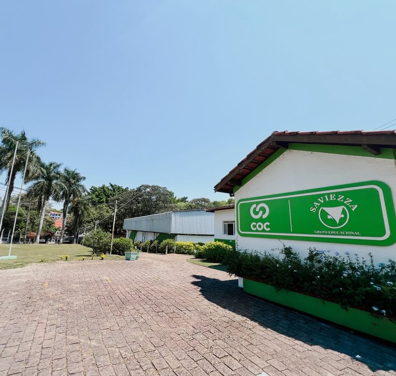 Fachada do COC Pinhal
