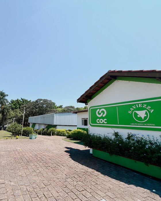 Fachada do COC Pinhal